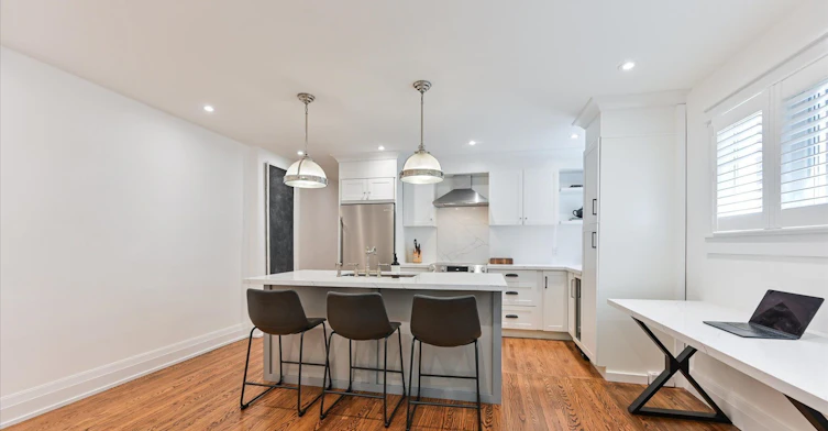 Main-42 Strathgowan Avenue, Toronto, ON, M4N 1B9 - 4