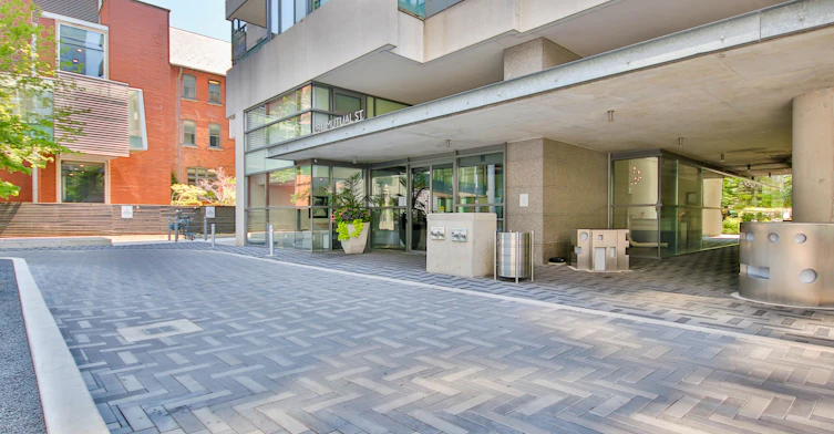 2307-281 Mutual Street, Toronto, ON, M4Y 1X6 - 2