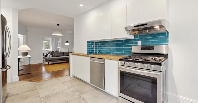 368 Howland Avenue, Toronto, ON, M5R 3B9 - 10