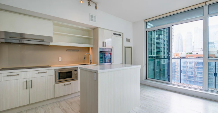 1004-39 Sherbourne Street, Toronto, ON, M5A 2P6 - 2