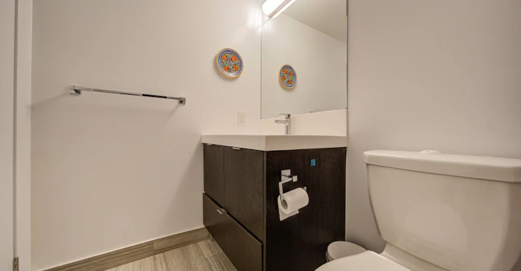 2711-365 Church Street, Toronto, ON, M5B 0B5 - 18