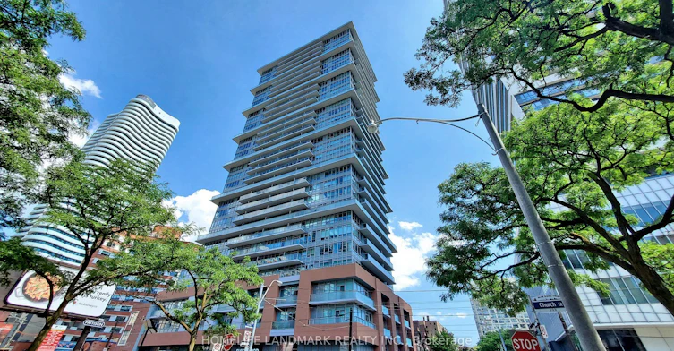 2711-365 Church Street, Toronto, ON, M5B 0B5
