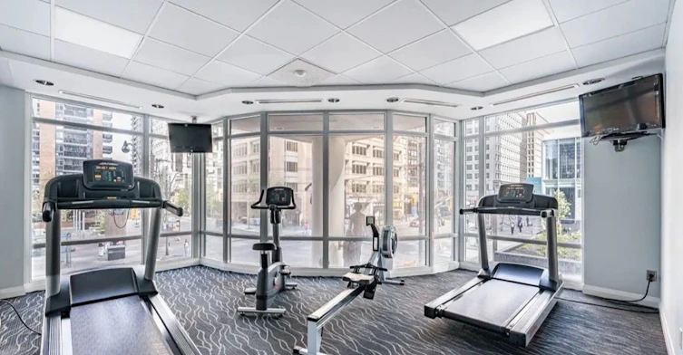 902-1121 Bay Street, Toronto, ON, M5S 2B3 - 12