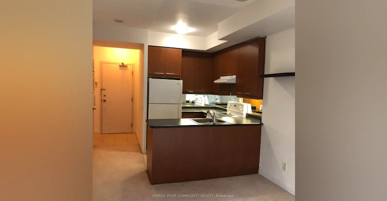 902-1121 Bay Street, Toronto, ON, M5S 2B3 - 4