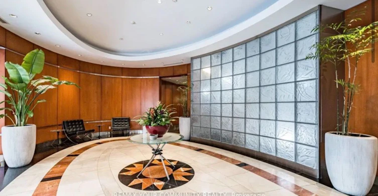 902-1121 Bay Street, Toronto, ON, M5S 2B3 - 15