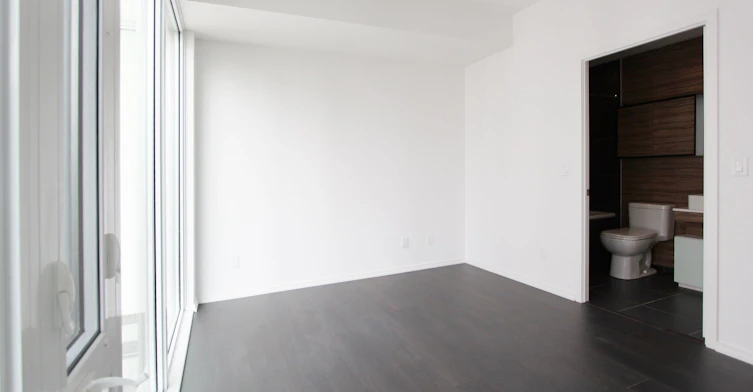 1204-75 St Nicholas Street, Toronto, ON, M4Y 0A5 - 9