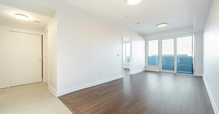 410-2525 Bathurst Street, Toronto, ON, M6B 2Y9 - 4