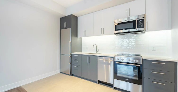 410-2525 Bathurst Street, Toronto, ON, M6B 2Y9 - 3