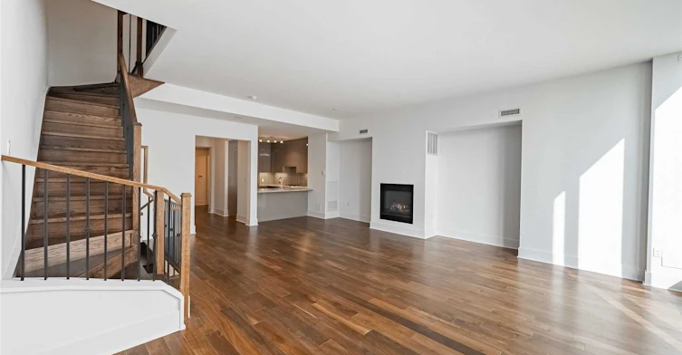 TH-113-29 Queens Quay E, Toronto, ON, M5E 0A4 - 17