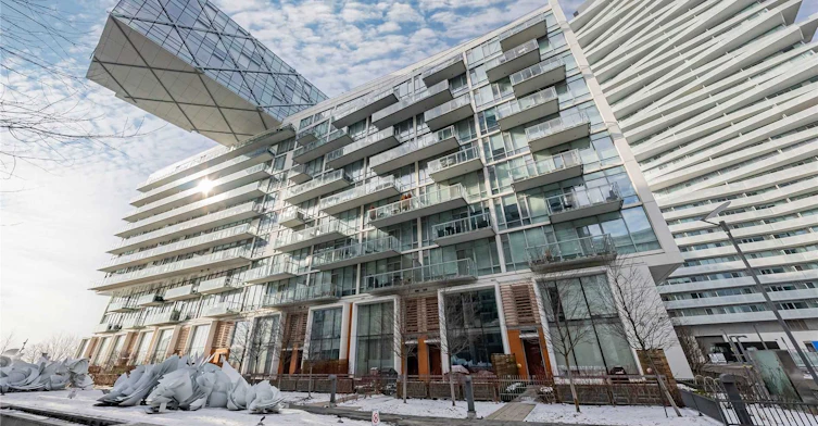TH-113-29 Queens Quay E, Toronto, ON, M5E 0A4 - 4