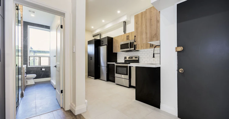 2nd Floor-414 Spadina Avenue, Toronto, ON, M5T 2G7 - 10