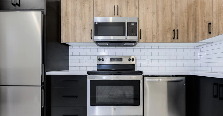 2nd Floor-414 Spadina Avenue, Toronto, ON, M5T 2G7 - 13