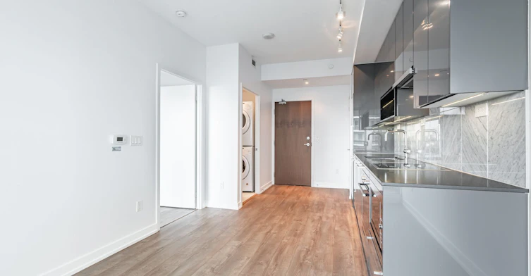 206-115 Mcmahon Drive, Toronto, ON, M2K 0E3 - 9