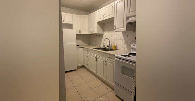 3-2 London Street, Toronto, ON, M6G 1M9 - 4