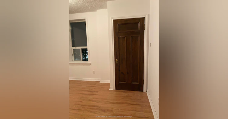3-2 London Street, Toronto, ON, M6G 1M9 - 2