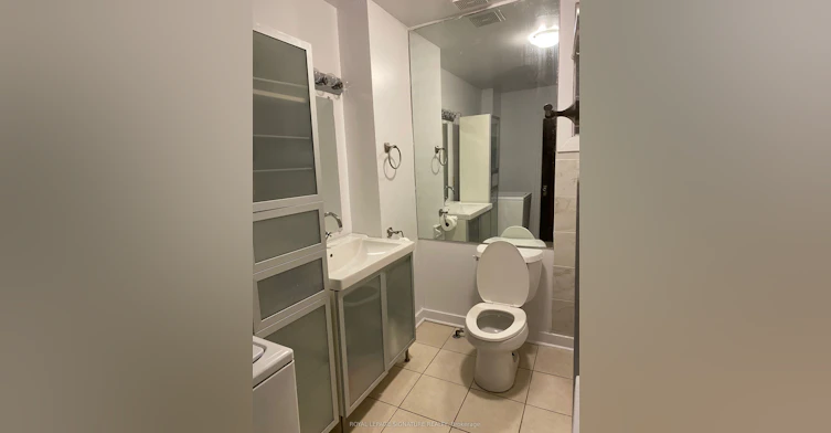 3-2 London Street, Toronto, ON, M6G 1M9 - 8