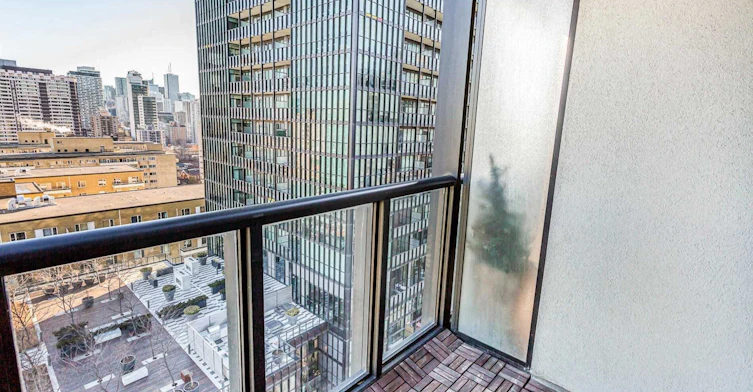 1702-110 Charles Street E, Toronto, ON, M4Y 1T5 - 21