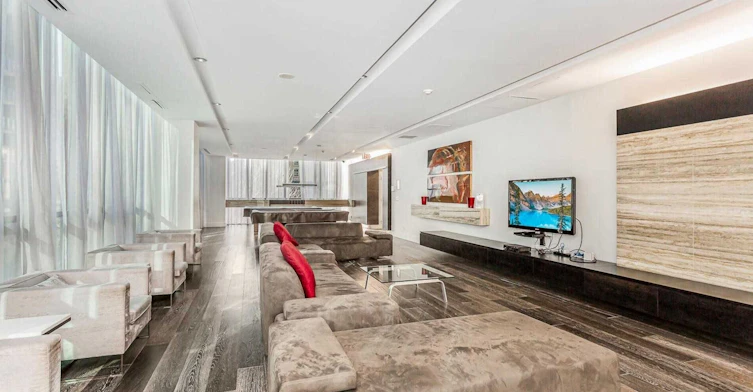 1702-110 Charles Street E, Toronto, ON, M4Y 1T5 - 24