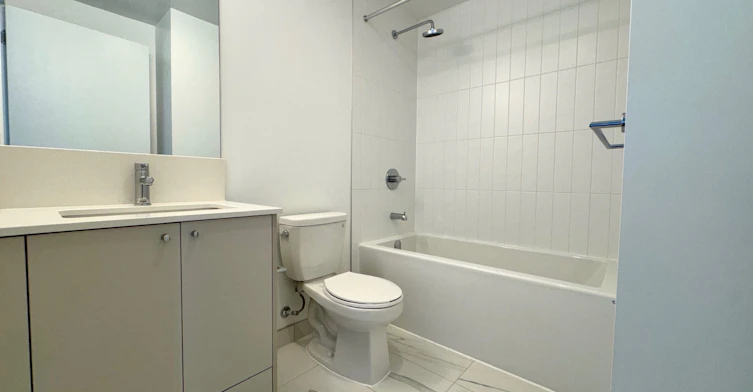 801-10 Oak Street, Toronto, ON, M5A 0Z1 - 9