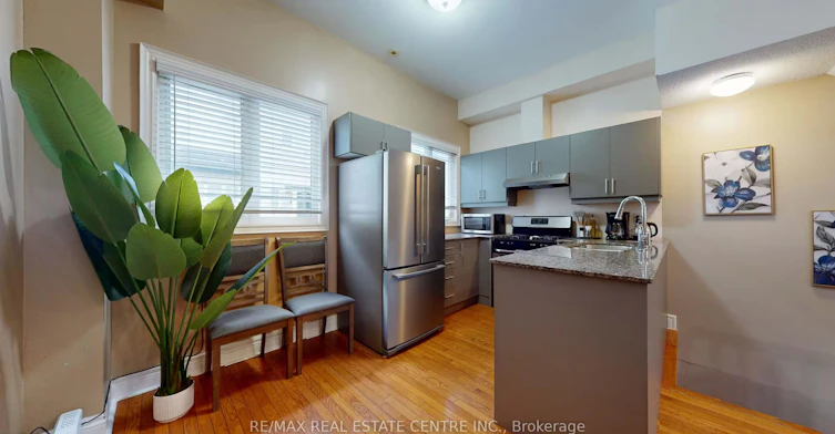 1376 Eglinton Avenue W, Toronto, ON, M6C 2E4 - 11