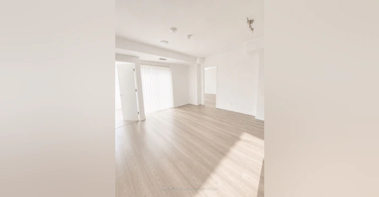 1020-400 King Street W, Toronto, ON, M5V 1K2 - 5