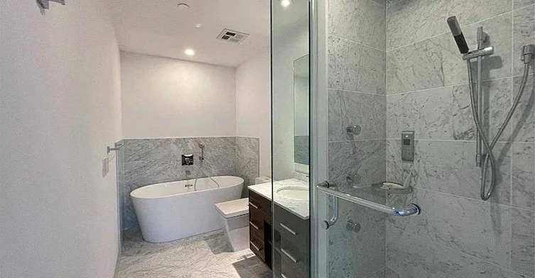 4607-488 University Avenue, Toronto, ON, M5G 0C1 - 5