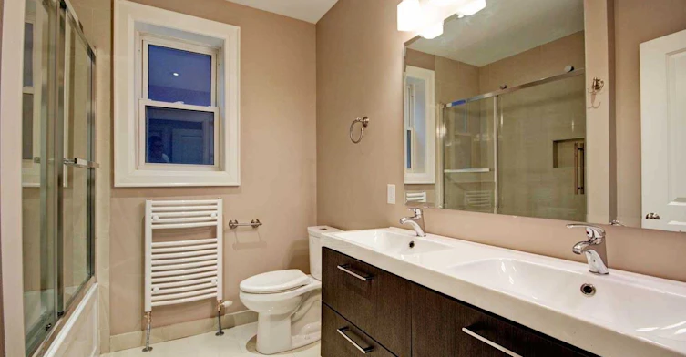 2-115 Chaplin Crescent, Toronto, ON, M5P 1A6 - 8