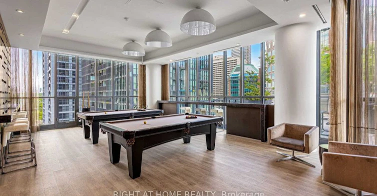 520-101 Charles Street E, Toronto, ON, M4Y 0A9 - 17