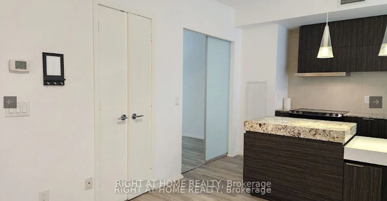 520-101 Charles Street E, Toronto, ON, M4Y 0A9 - 28
