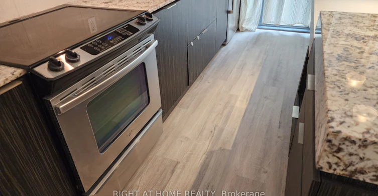 520-101 Charles Street E, Toronto, ON, M4Y 0A9 - 31