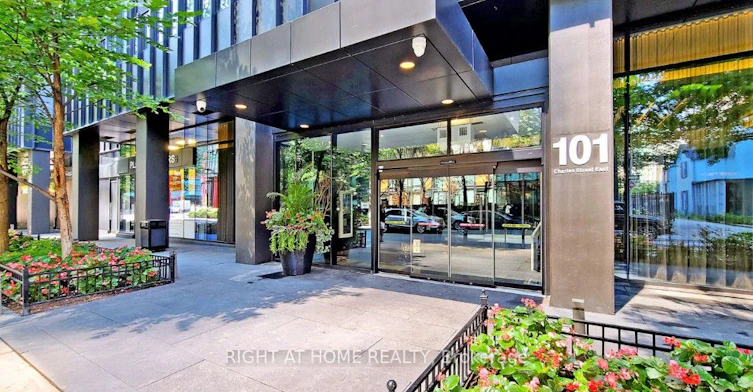 520-101 Charles Street E, Toronto, ON, M4Y 0A9
