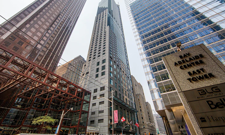 1905-325 Bay Street