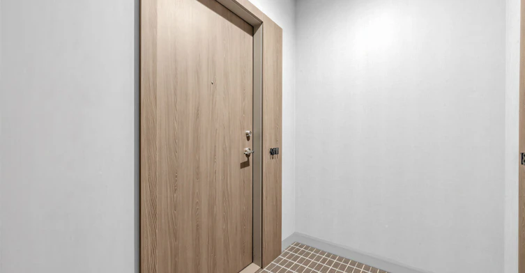 1811W-27 Bathurst Street, Toronto, ON, M5V 2P1 - 18