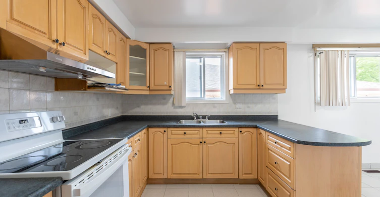Upper-243 Apache Trail, Toronto, ON, M2H 2W3 - 8