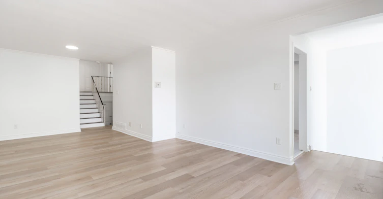 Upper-243 Apache Trail, Toronto, ON, M2H 2W3 - 11