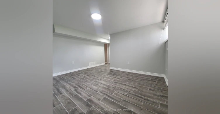 Lower-114 Empress Avenue, Toronto, ON, M2N 3T6 - 8