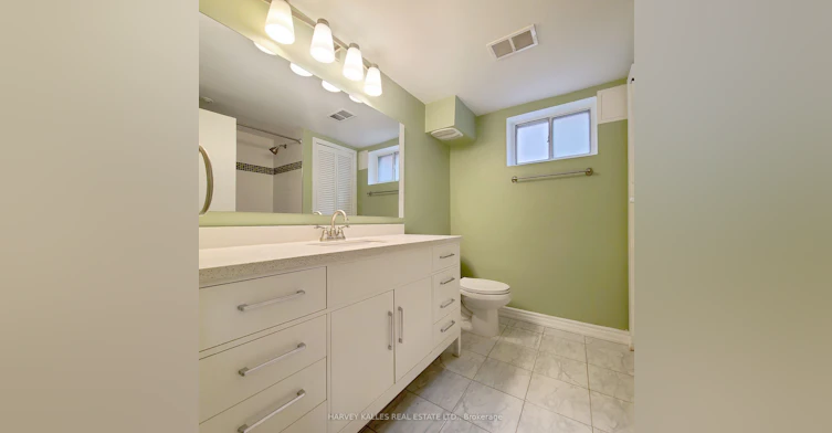 Lower-114 Empress Avenue, Toronto, ON, M2N 3T6 - 17