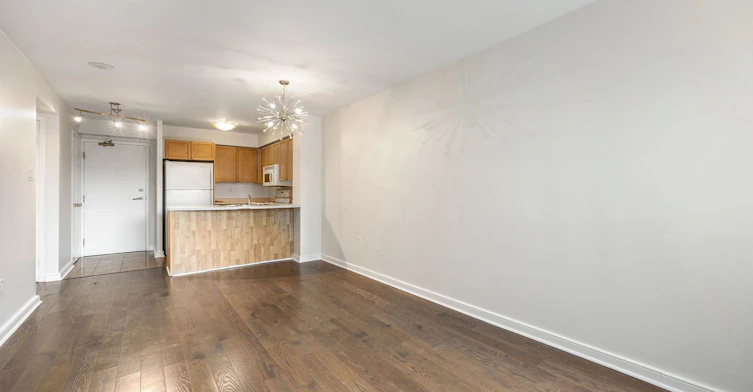 512-109 Front Street E, Toronto, ON, M5A 4P7 - 6