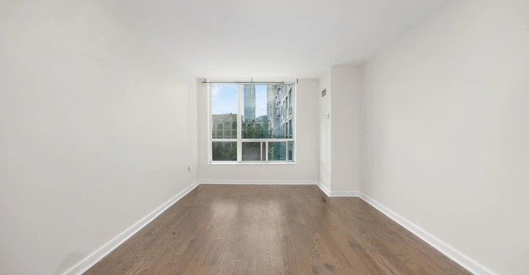 512-109 Front Street E, Toronto, ON, M5A 4P7 - 11