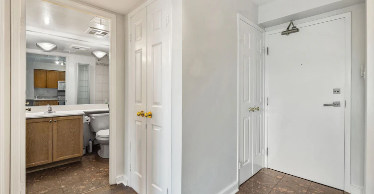 512-109 Front Street E, Toronto, ON, M5A 4P7 - 16