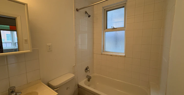 101-124 Baldwin Street, Toronto, ON, M5T 1L6 - 7