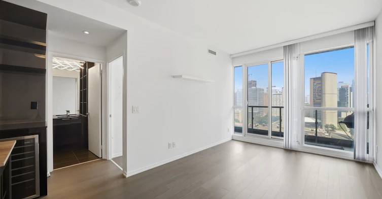 1916-70 Temperance Street, Toronto, ON, M5H 4E8 - 3