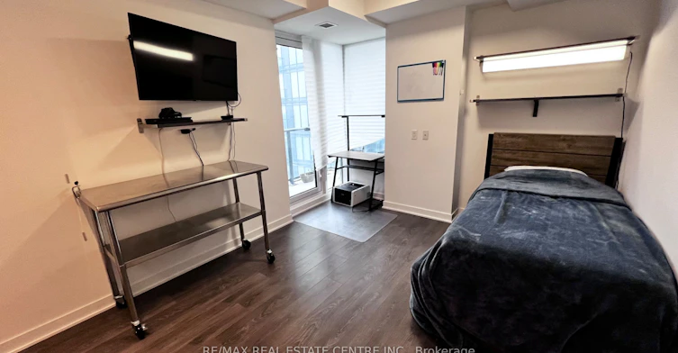 4811-115 Blue Jays Way, Toronto, ON, M5V 0N4 - 4