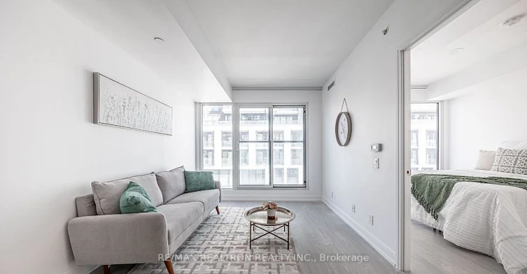 702-181 Dundas Street E, Toronto, ON, M5A 1Z4 - 6