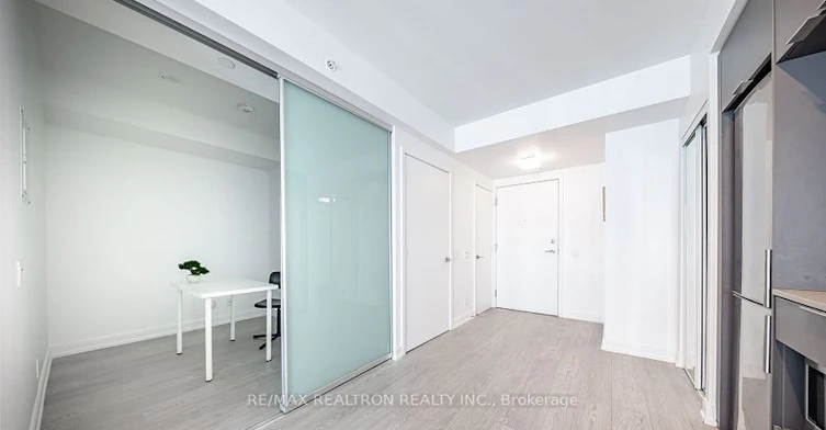 702-181 Dundas Street E, Toronto, ON, M5A 1Z4 - 3
