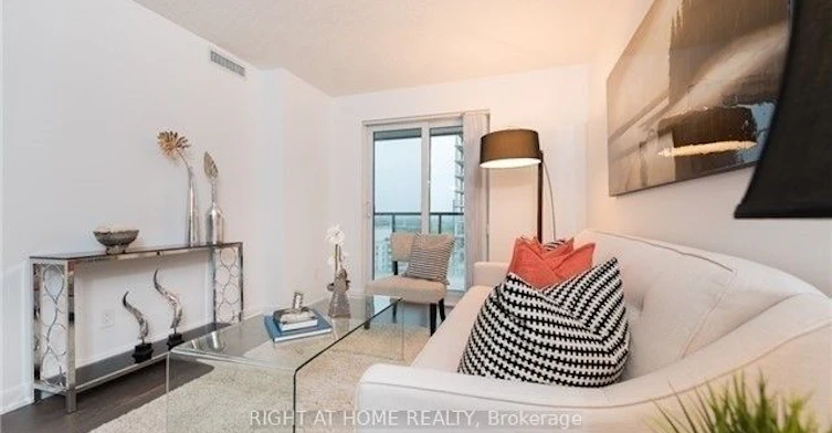 # 2207-5168 Yonge Street, Toronto, ON, M2N 0G1 - 8