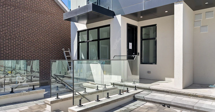 Main #2-591 Oakwood Avenue, Toronto, ON, M6E 2X8