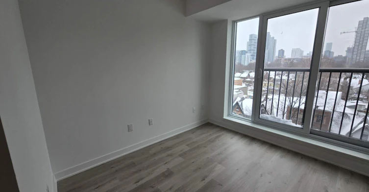 547-30 Dreamers Way, Toronto, ON, M5A 0Y7 - 3