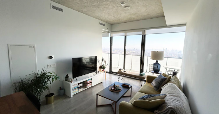 2207-185 Roehampton Avenue, Toronto, ON, M4P 1R4 - 5
