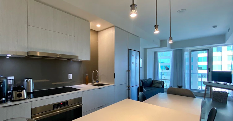 2812-1 Bloor Street E, Toronto, ON, M4W 0A9 - 3